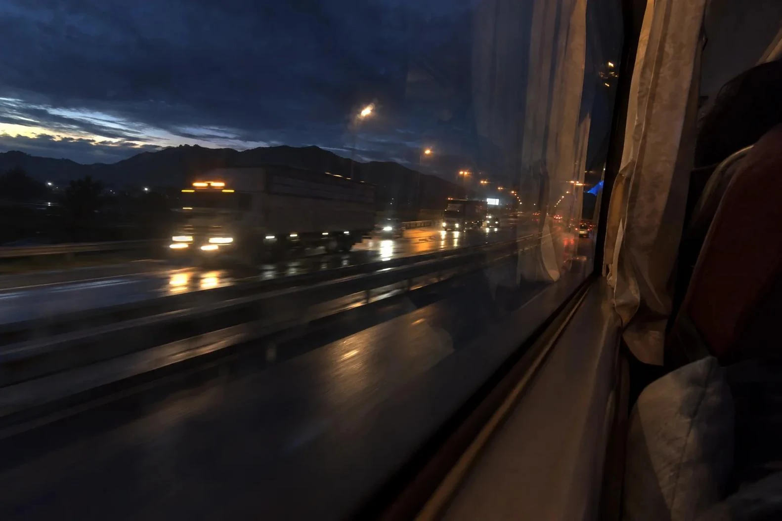 Hoi An to Hanoi Sleeper Bus: Real Times and Prices