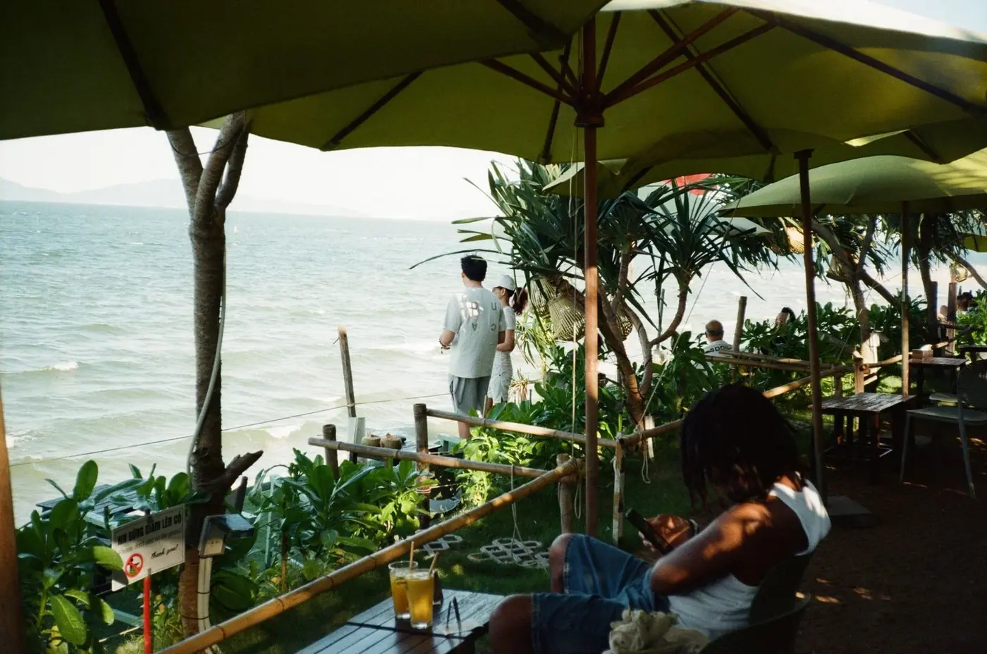 Outdoor restaurant by the ocean in Vietnam — accepts foreign cards