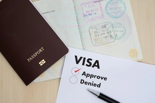 Moc Bai Cambodia border crossing documents visa run